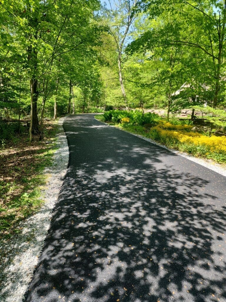 sealcoating on a driveway